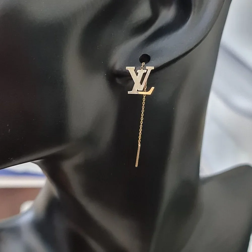 Gold Earring - Picture 13 of 16